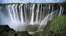 he grandeur of Victoria Falls