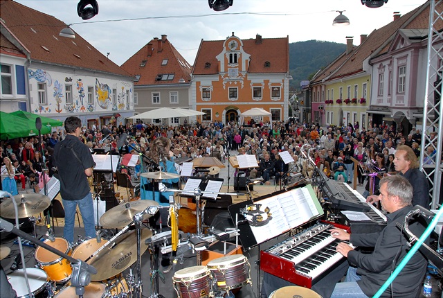 Kapfenberg is a small yet lively city with lots of culture and outdoor opportunities